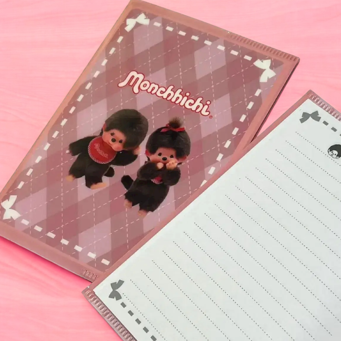 Cuaderno A6 Monchhichi con ilustraciones kawaii retro ideal para notas y journaling