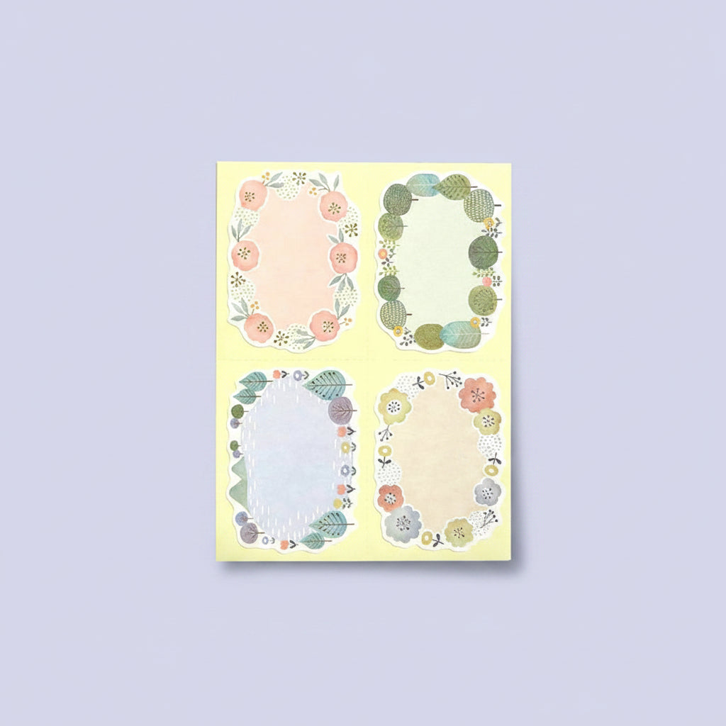 Marcos florales adhesivos Kyowa (4 diseños) para journaling delicado, tarjetas y packaging bonito. Disponible en Nagomi Papelería, papelería japonesa en España.