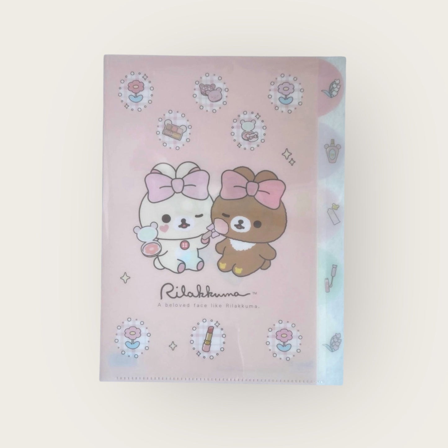 San-X | Carpeta A4 “Makeup Rilakkuma” con índice