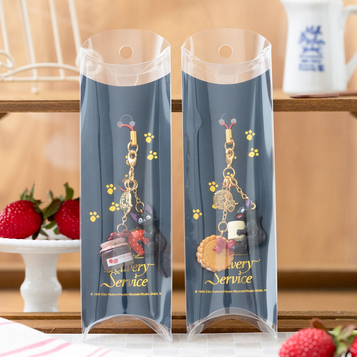 [Preorder] Kiki’s Delivery Service – Llavero Jiji con Galleta y Taza
