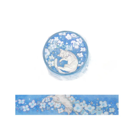 washi tape japonesa de la marca bgm en tonos azules con un gato blanco con flores 